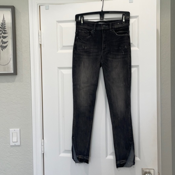 Express Ankle high rise 2R Jean